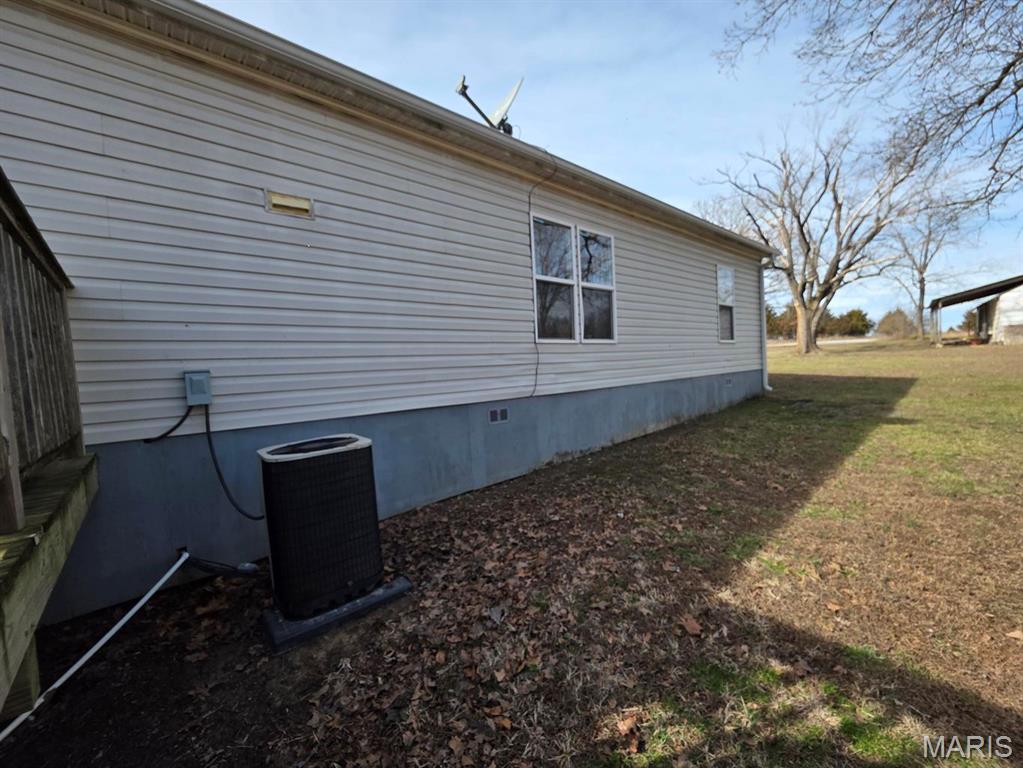 10550 Mill Road Bucyrus, MO 65444 - Photo 25 of 36