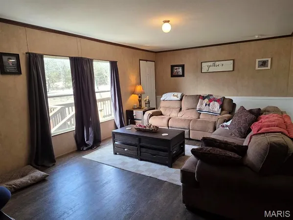 $169,900 | 10550 Mill Road, Bucyrus, MO 65444