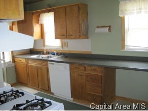 1828 North 22nd Street Springfield, IL 62702 - Photo 3 of 5