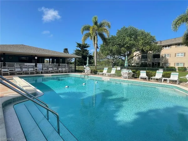 $1,800 | 5499 Rattlesnake Hamm Road, Unit 2, Naples, FL 34113