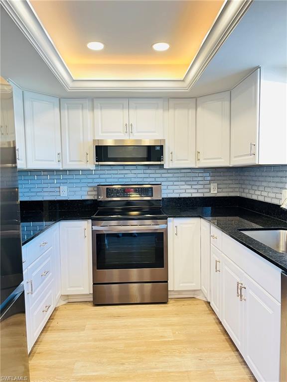 5499 Rattlesnake Hamm Road, Unit 2 Naples, FL 34113 - Photo 4 of 23