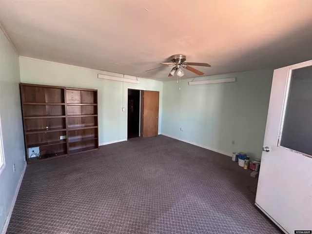 $185,000 | 832 East 5th Avenue, Torrington, WY 82240