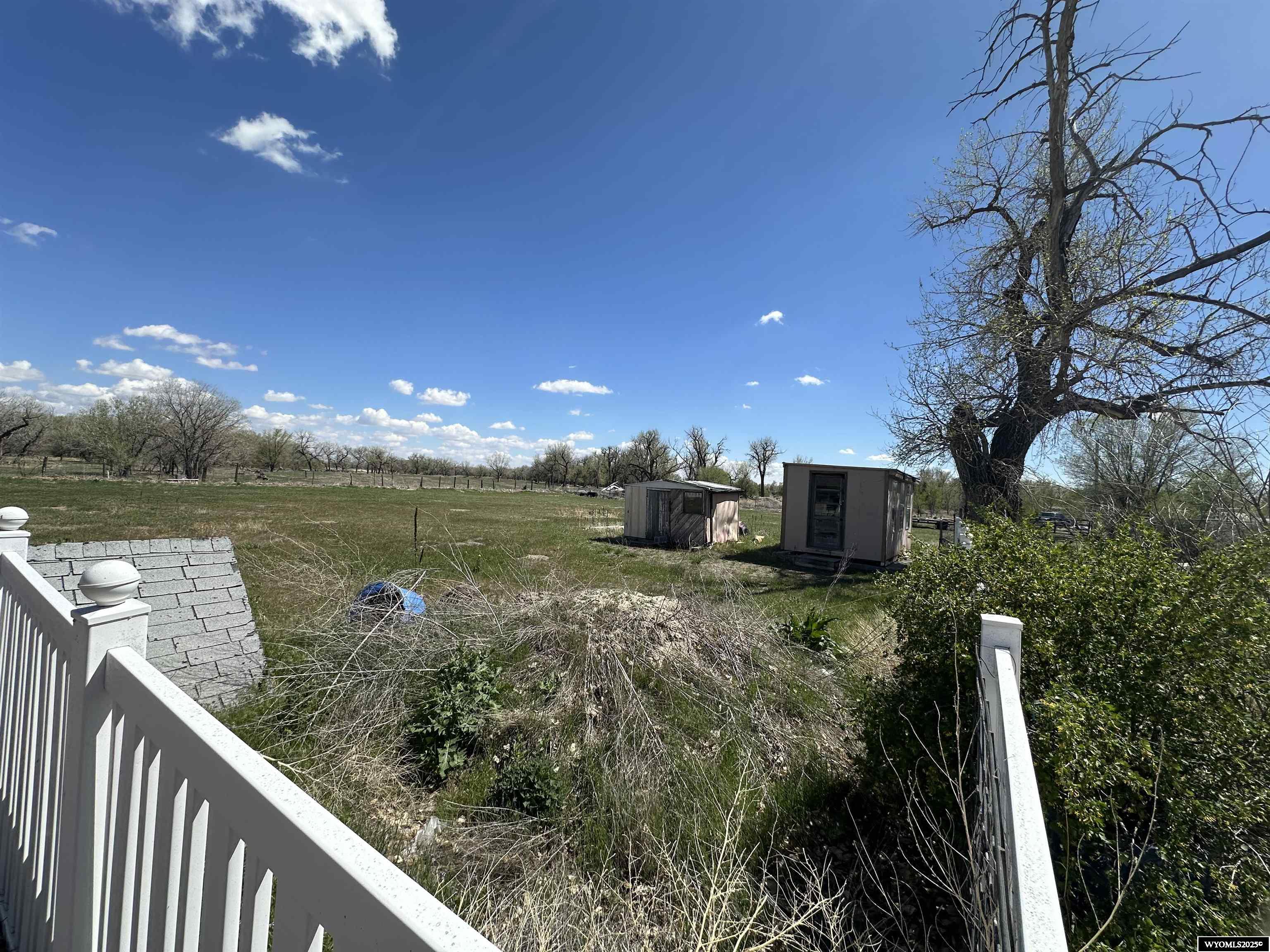 832 East 5th Avenue Torrington, WY 82240 - Photo 4 of 24