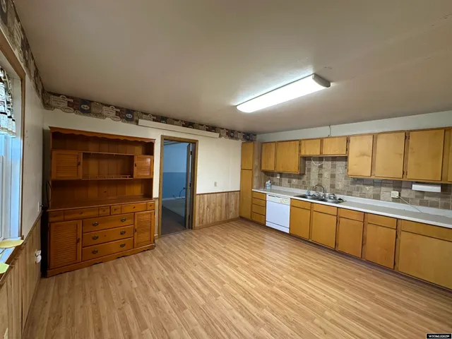 $185,000 | 832 East 5th Avenue, Torrington, WY 82240