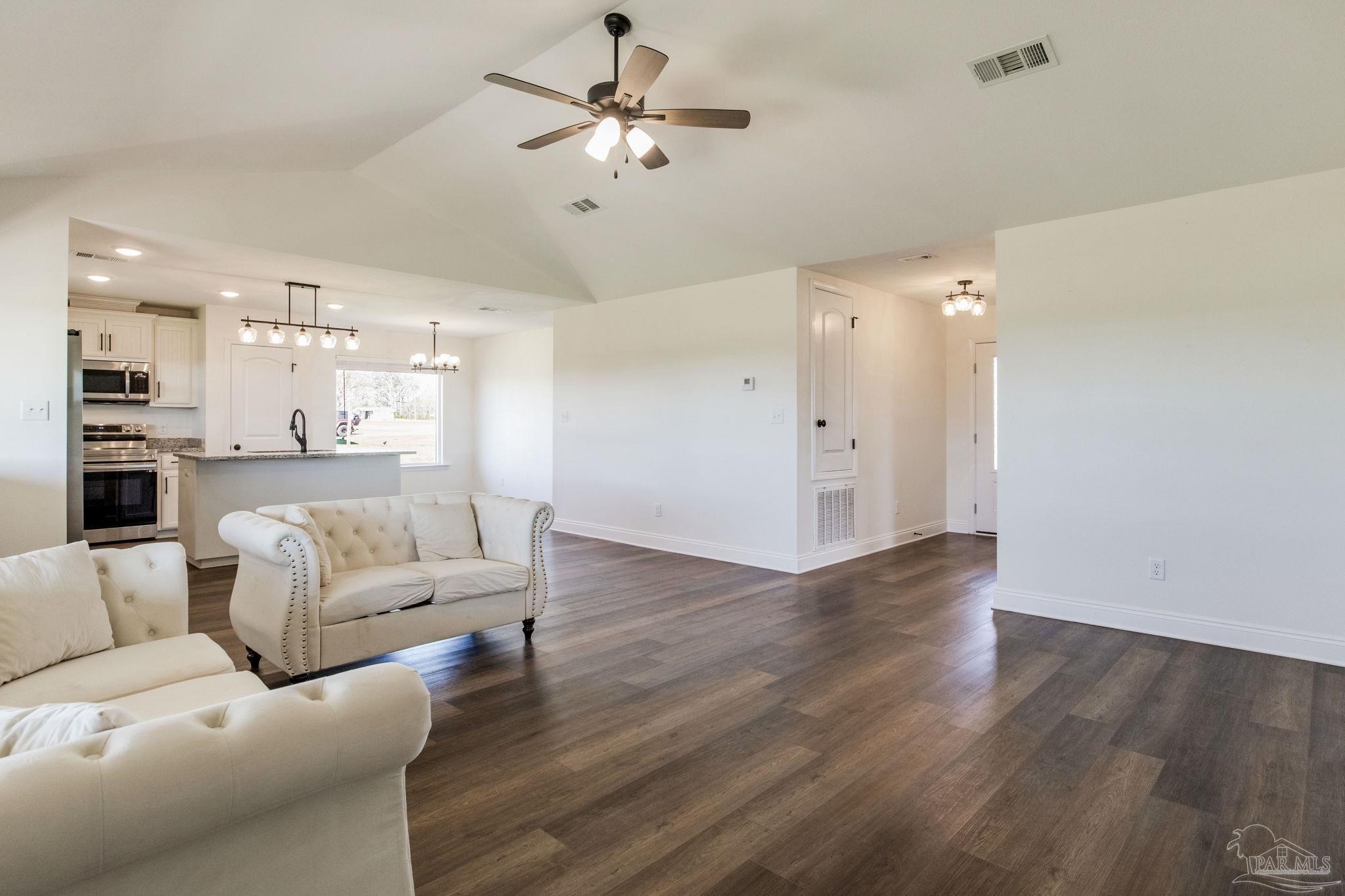 2379 Harvest Road Jay, FL 32565 - Photo 5 of 39