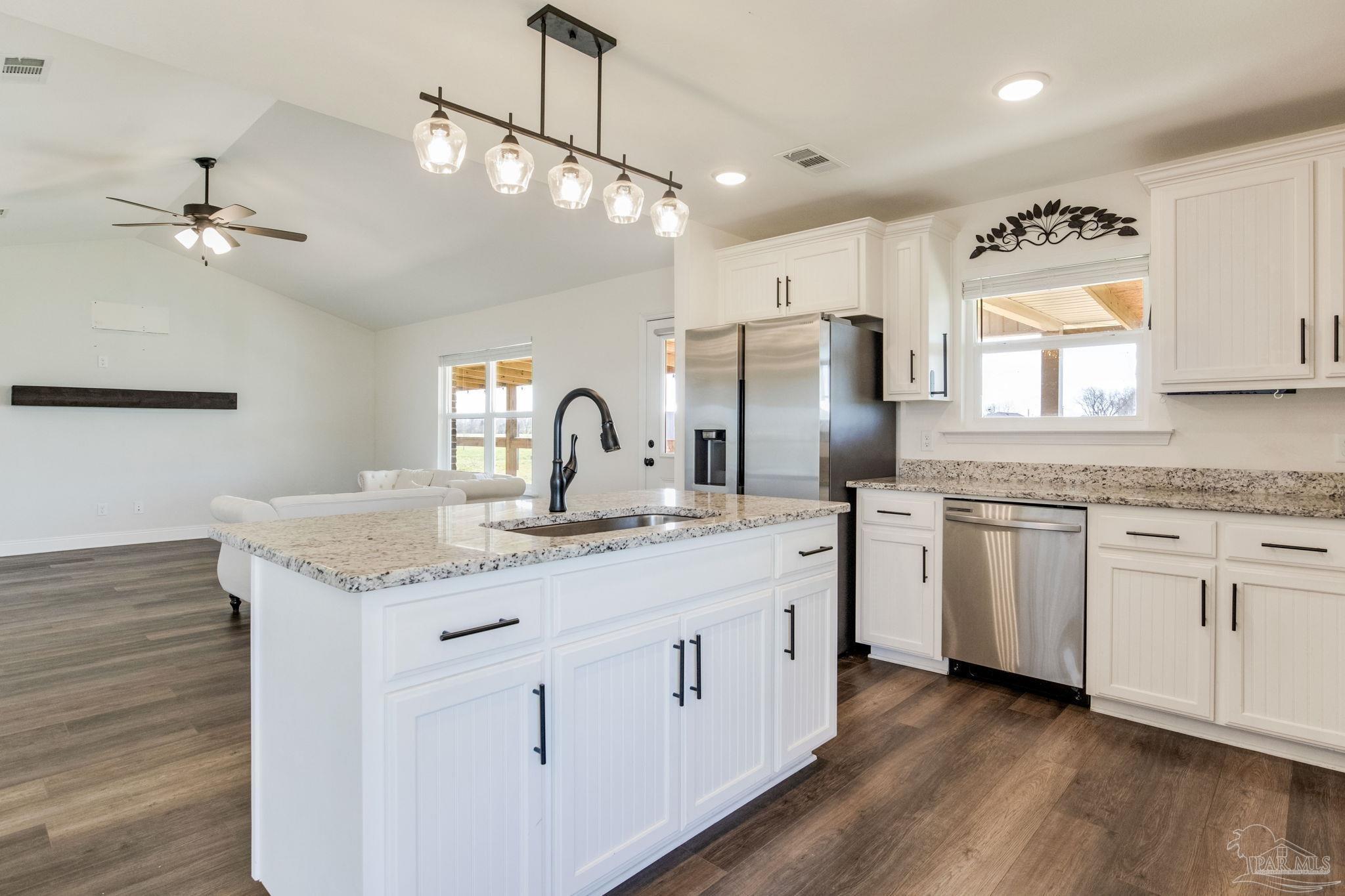 2379 Harvest Road Jay, FL 32565 - Photo 10 of 39