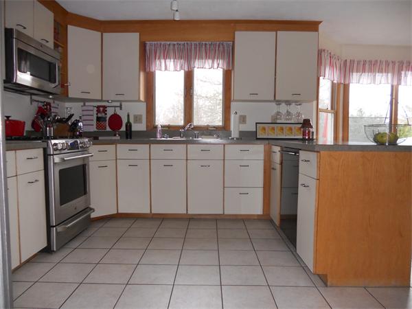 34 Elyse Road Mansfield, MA 02048 - Photo 5 of 20 Gallery Image 5