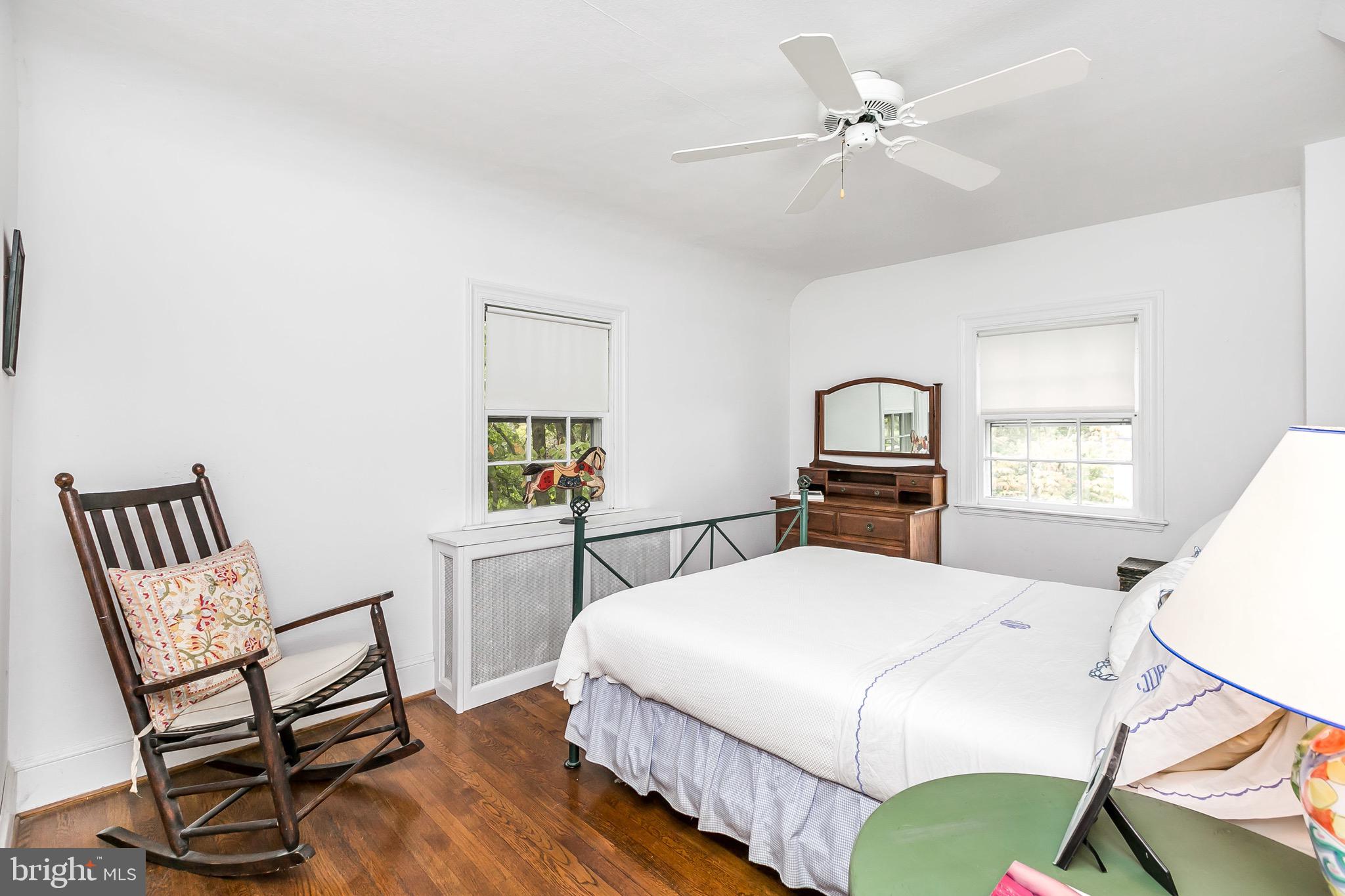 324 Broxton Road Baltimore, MD 21212 - Photo 30 of 45 Third bedroom