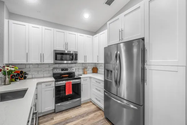 $447,900 | 5112 Aurora Lake Circle, Greenacres, FL 33463