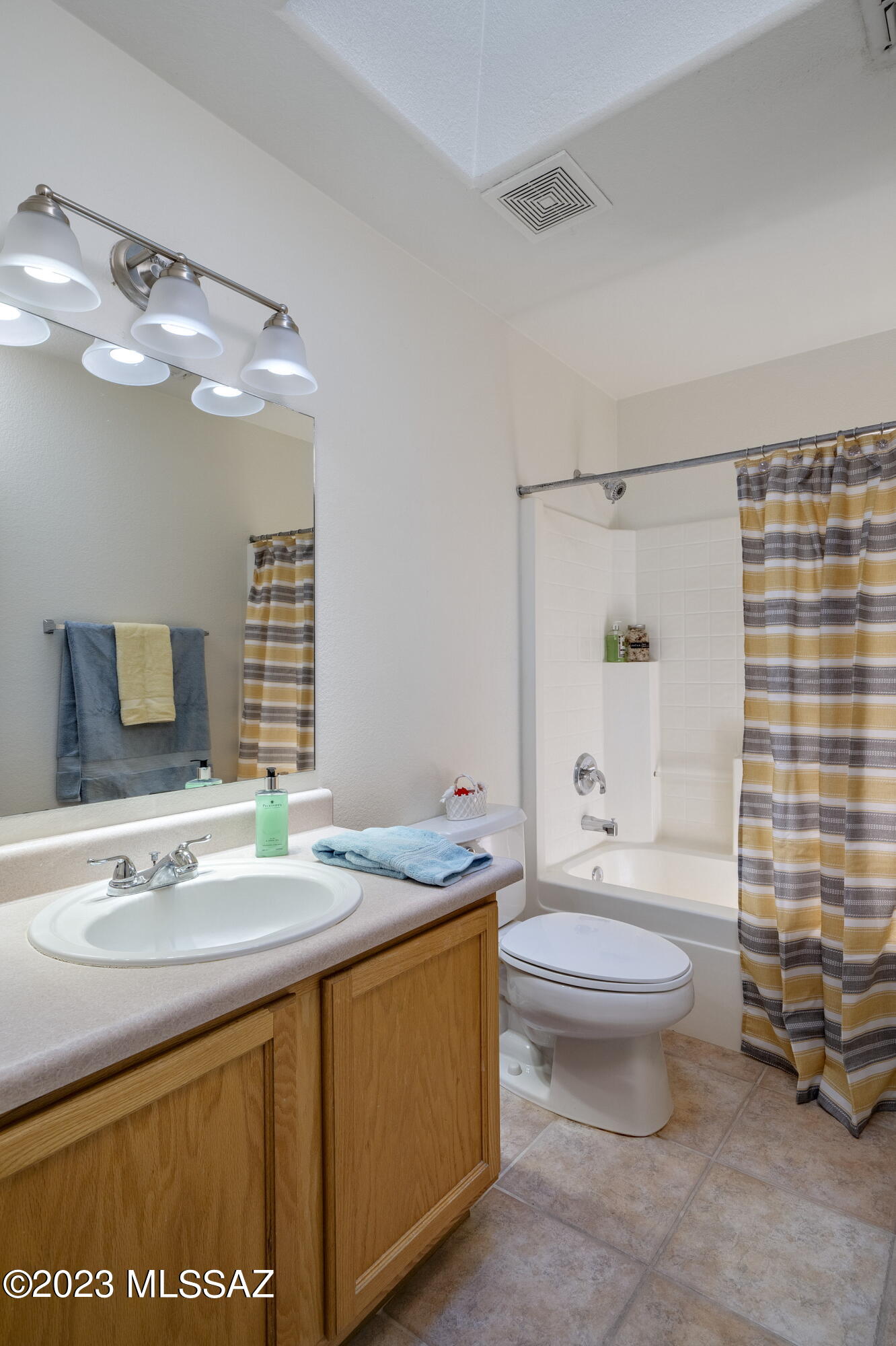 2444 West Rousseau Street Tucson, AZ 85741 - Photo 12 of 18 Gallery Image 12