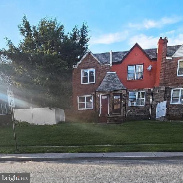 7247 Bradford Road Upper Darby, PA 19082 - Photo 3 of 32 Gallery Image 3