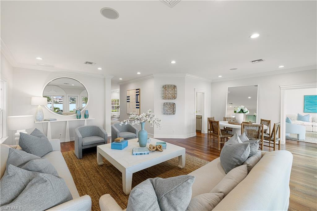 901 Galleon Drive Naples, FL 34102 - Photo 25 of 40