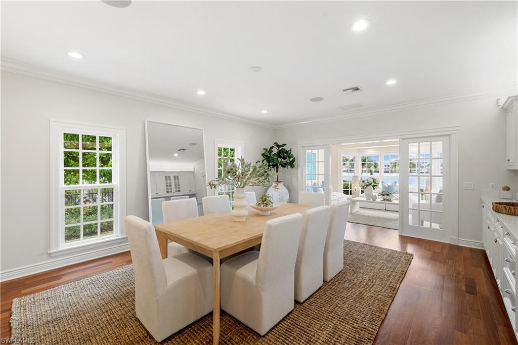 901 Galleon Drive Naples, FL 34102 - Photo 34 of 40