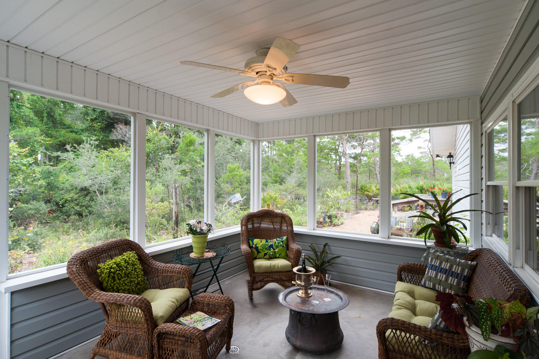 568 Ridge Road Santa Rosa Beach, FL 32459 - Photo 23 of 31 a living room with furniture and a large window
