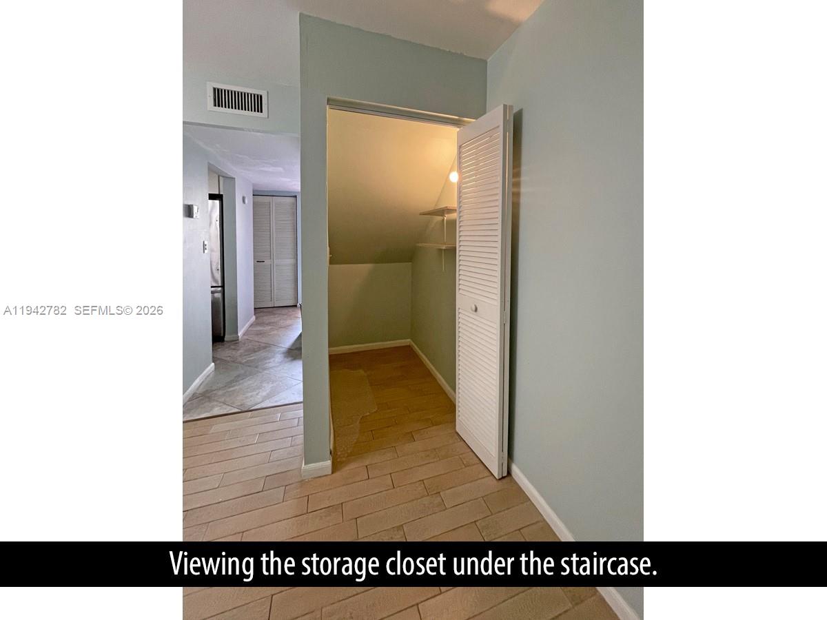 892 Southwest 9th St Circle, Unit 4 Boca Raton, FL 33486 - Photo 11 of 28 a view of a room