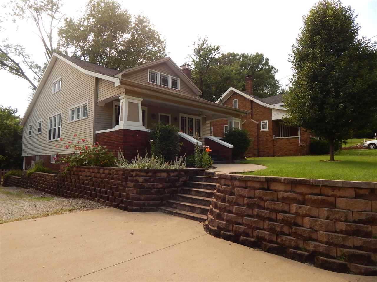 3604 Stringtown Road Evansville, IN 47711 - Photo 2 of 14 Gallery Image 2