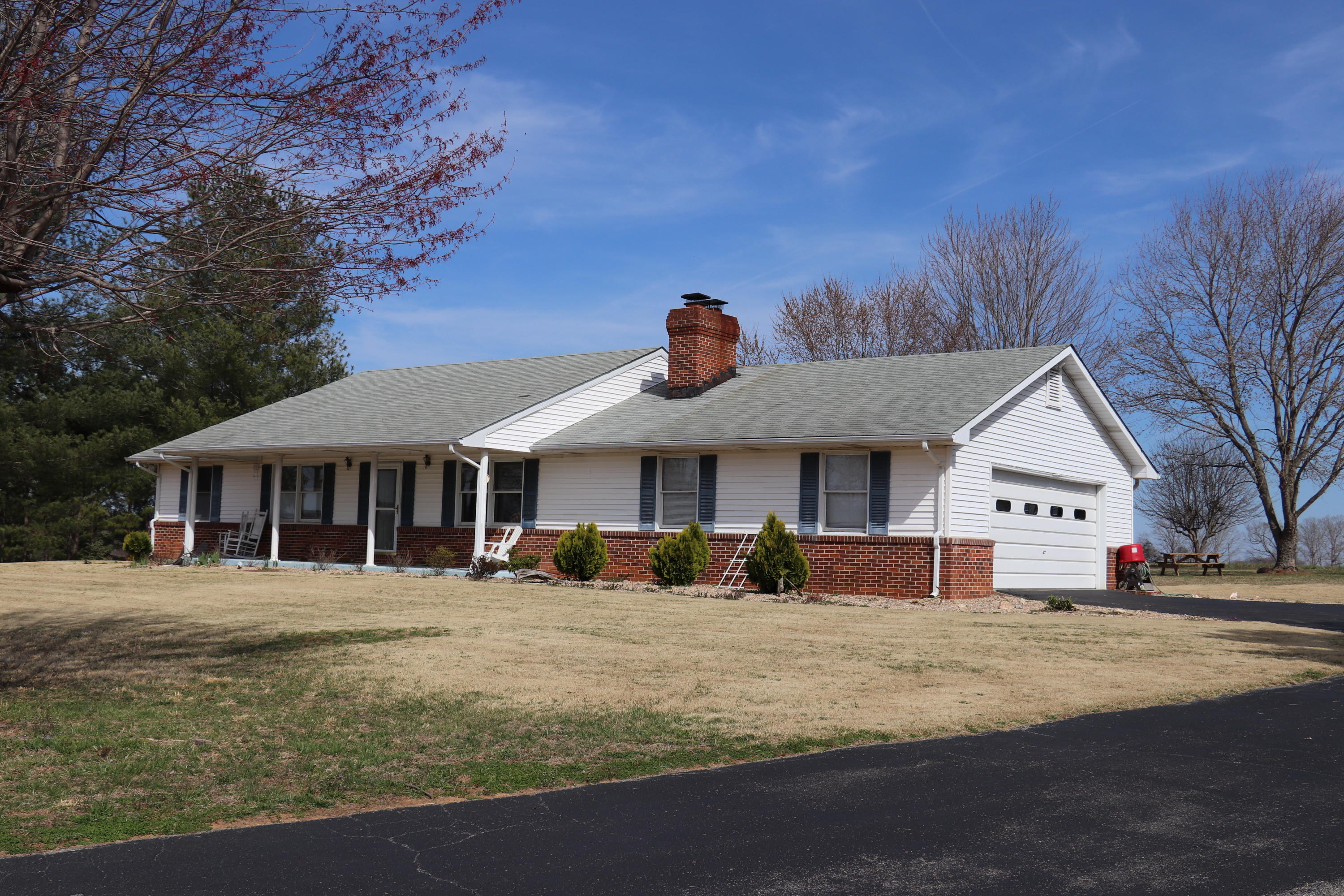 1742 Meadors Spur Road Moneta, VA 24121 - Photo 1 of 32 Front View