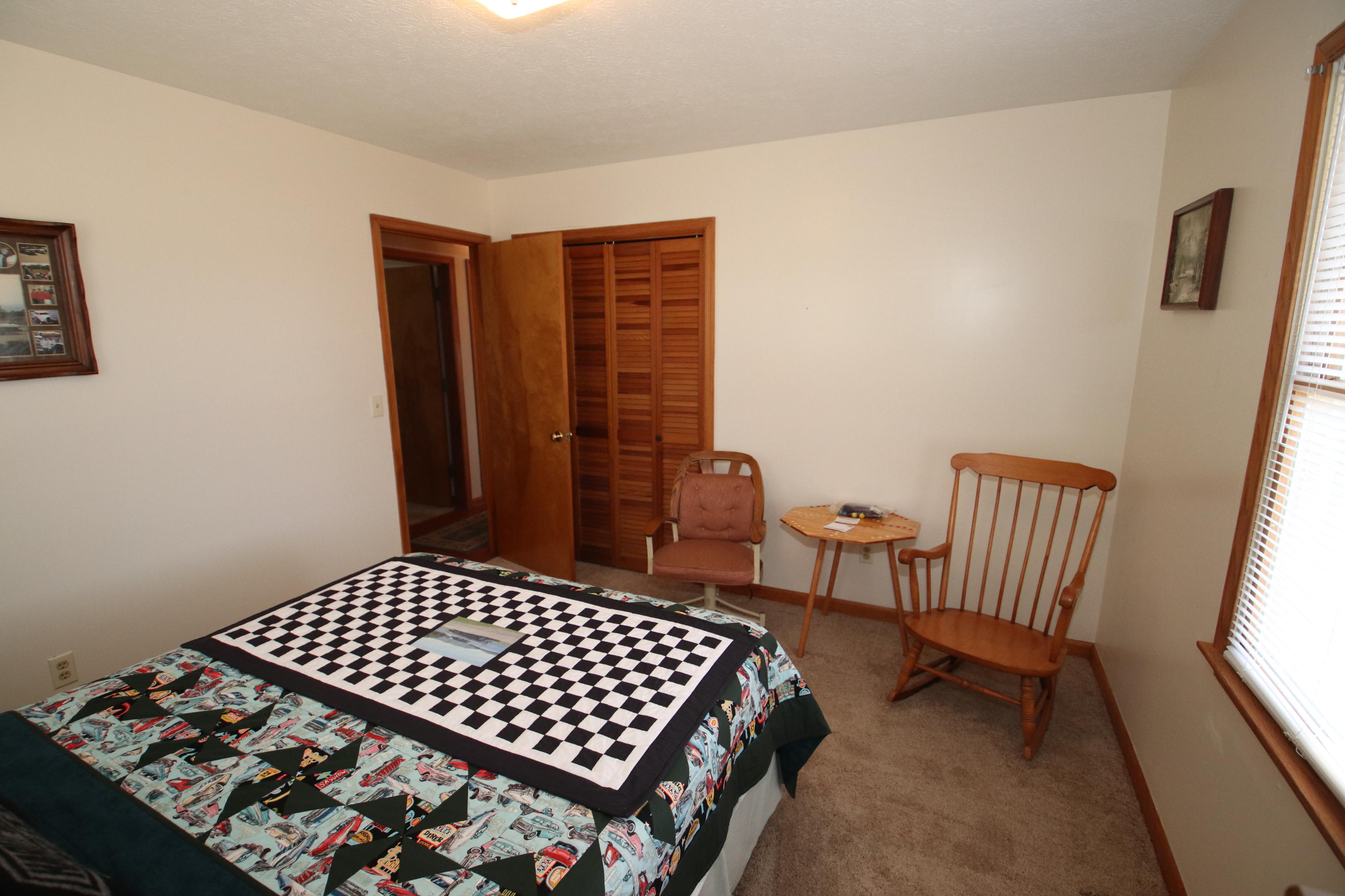 1742 Meadors Spur Road Moneta, VA 24121 - Photo 23 of 32 BR3