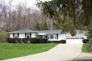2131 Boving Road Southwest Lancaster, OH 43130 - Photo 1 of 22