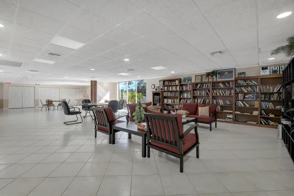 $1,845 | 3040 Northeast 16th Avenue, Unit 408, Oakland Park, FL 33334