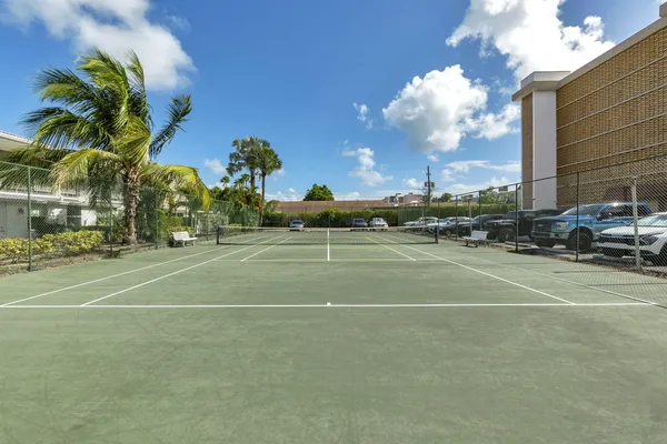 $1,845 | 3040 Northeast 16th Avenue, Unit 408, Oakland Park, FL 33334