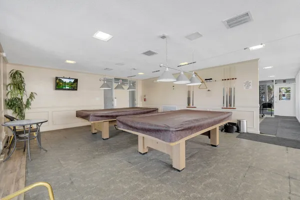 $1,845 | 3040 Northeast 16th Avenue, Unit 408, Oakland Park, FL 33334