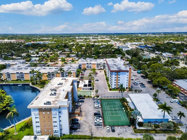 $1,845 | 3040 Northeast 16th Avenue, Unit 408, Oakland Park, FL 33334