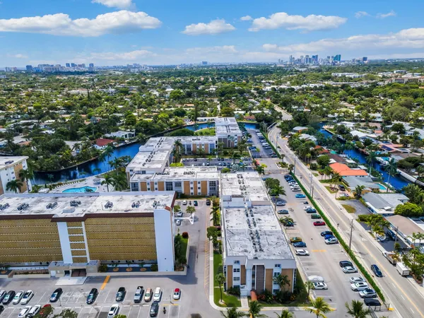 $1,845 | 3040 Northeast 16th Avenue, Unit 408, Oakland Park, FL 33334