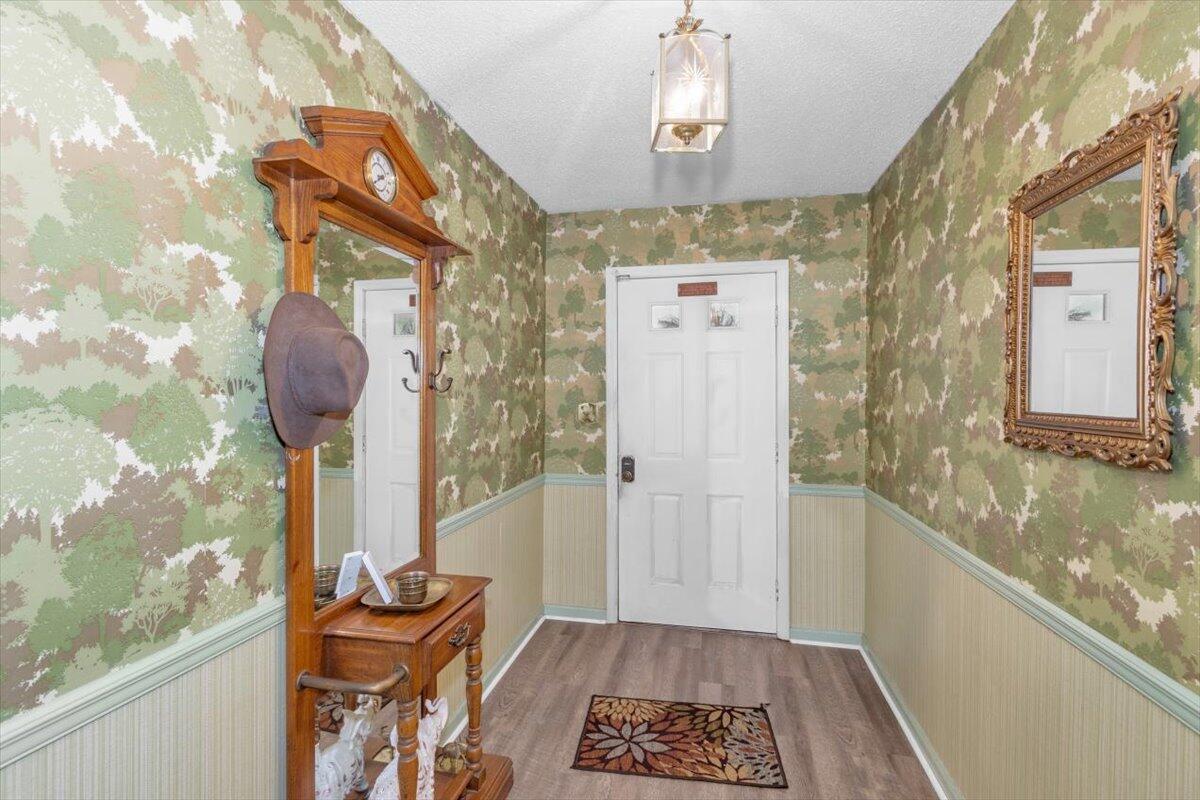 7025 Rance Perry Road Appling, GA 30802 - Photo 42 of 69 foyer