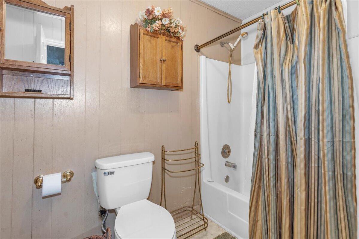 7025 Rance Perry Road Appling, GA 30802 - Photo 59 of 69 bathroom 1