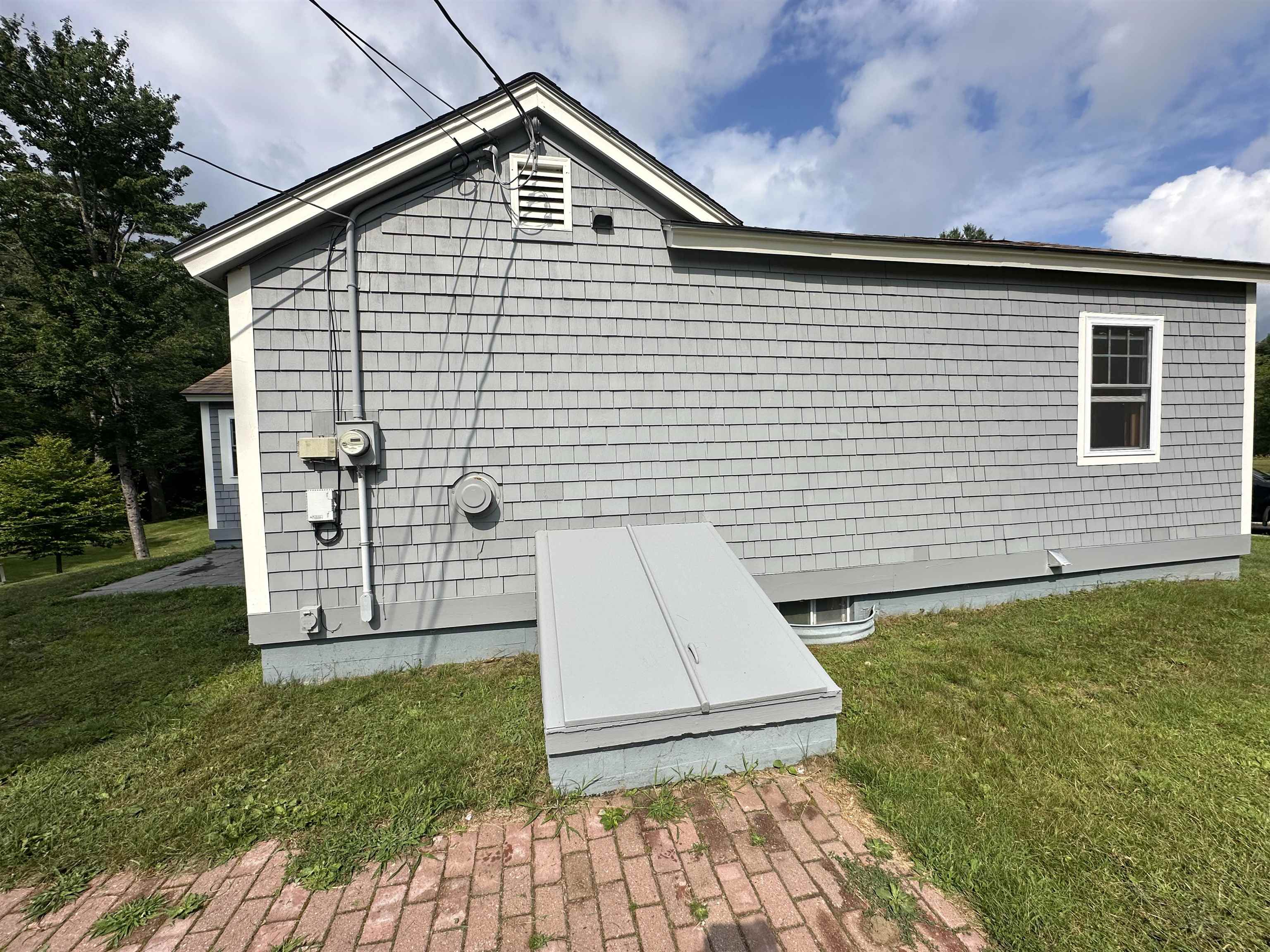 477 Dean Road Grafton, NH 03240 - Photo 6 of 32 Gallery Image 6