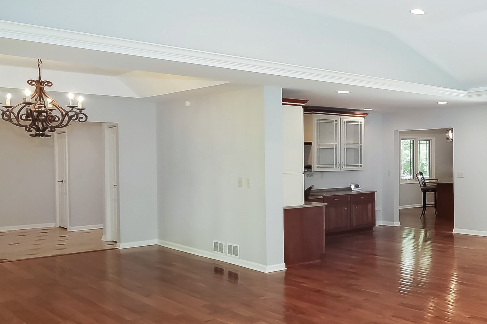 7704 Newbold Road Cary, IL 60013 - Photo 14 of 56 a view of a livingroom with wooden floor