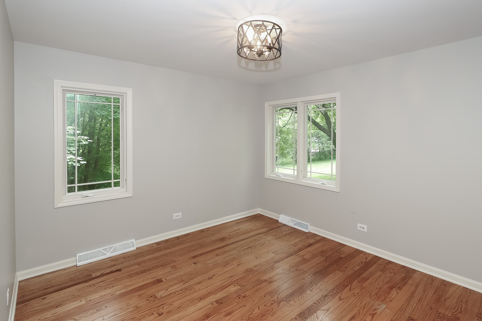7704 Newbold Road Cary, IL 60013 - Photo 34 of 56 an empty room with a window