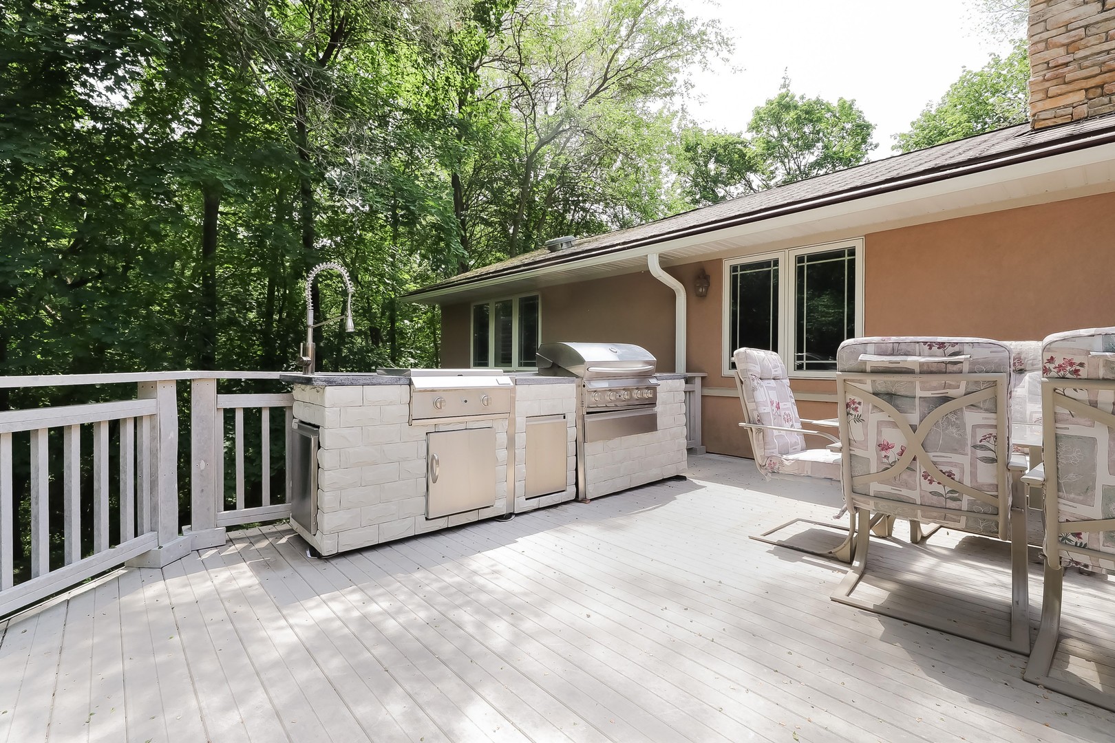 7704 Newbold Road Cary, IL 60013 - Photo 43 of 56 a view of a patio with furniture and refrigerator