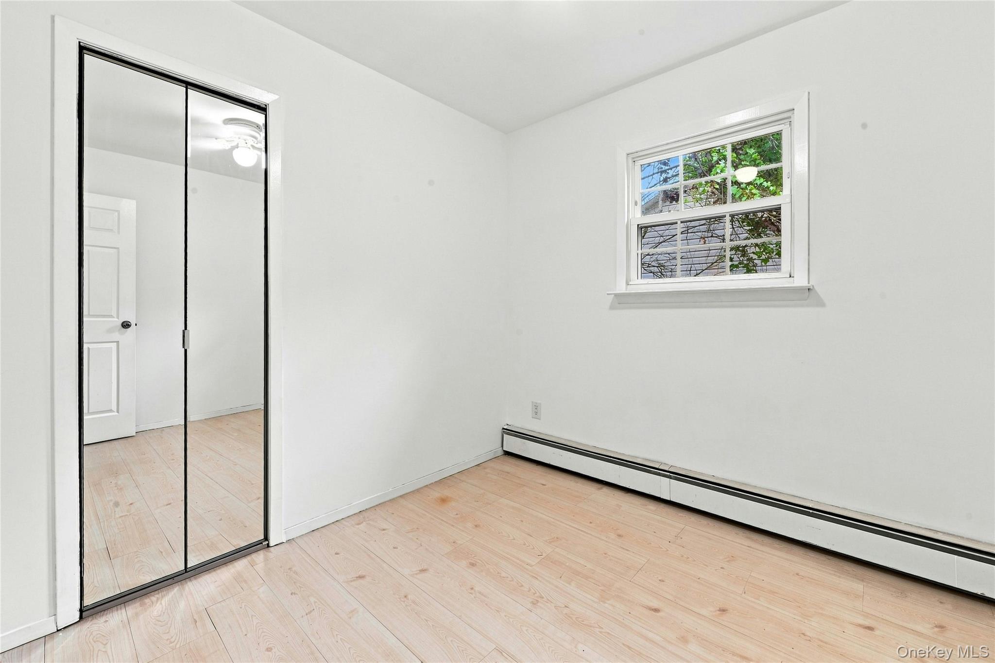 128 Walnut Road Kings Park, NY 11754 - Photo 8 of 22 Gallery Image 8
