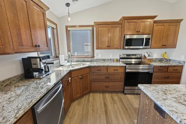 $445,500 | 214 Woolgrass Way, Avon, MN 56310