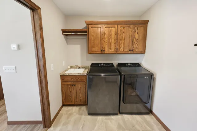 $445,500 | 214 Woolgrass Way, Avon, MN 56310