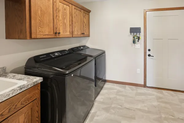 $445,500 | 214 Woolgrass Way, Avon, MN 56310
