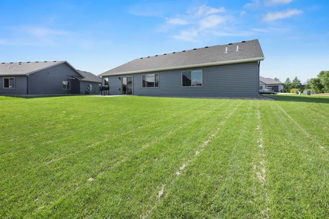 $445,500 | 214 Woolgrass Way, Avon, MN 56310