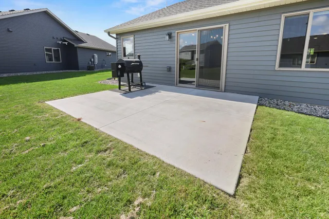$445,500 | 214 Woolgrass Way, Avon, MN 56310