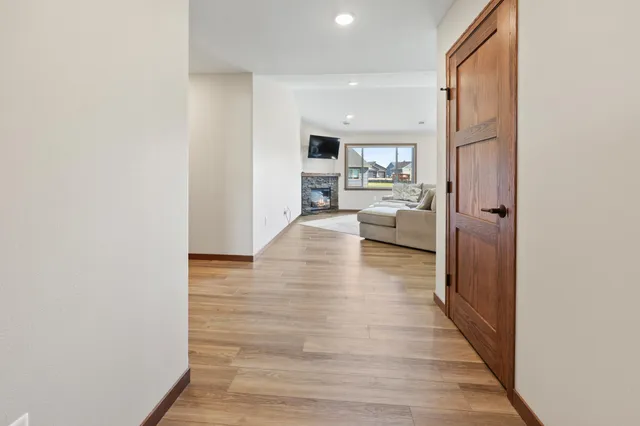 $445,500 | 214 Woolgrass Way, Avon, MN 56310