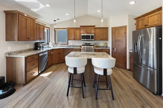 $445,500 | 214 Woolgrass Way, Avon, MN 56310