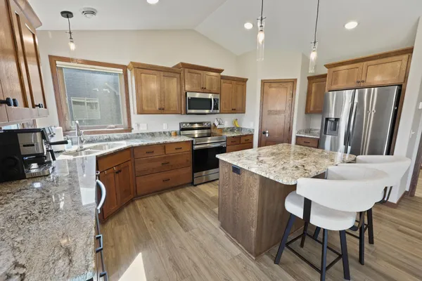 $445,500 | 214 Woolgrass Way, Avon, MN 56310