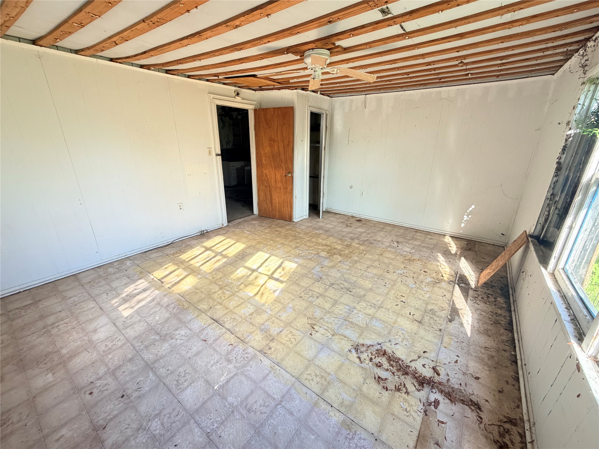 403 East Ward Street Refugio, TX 78377 - Photo 13 of 16