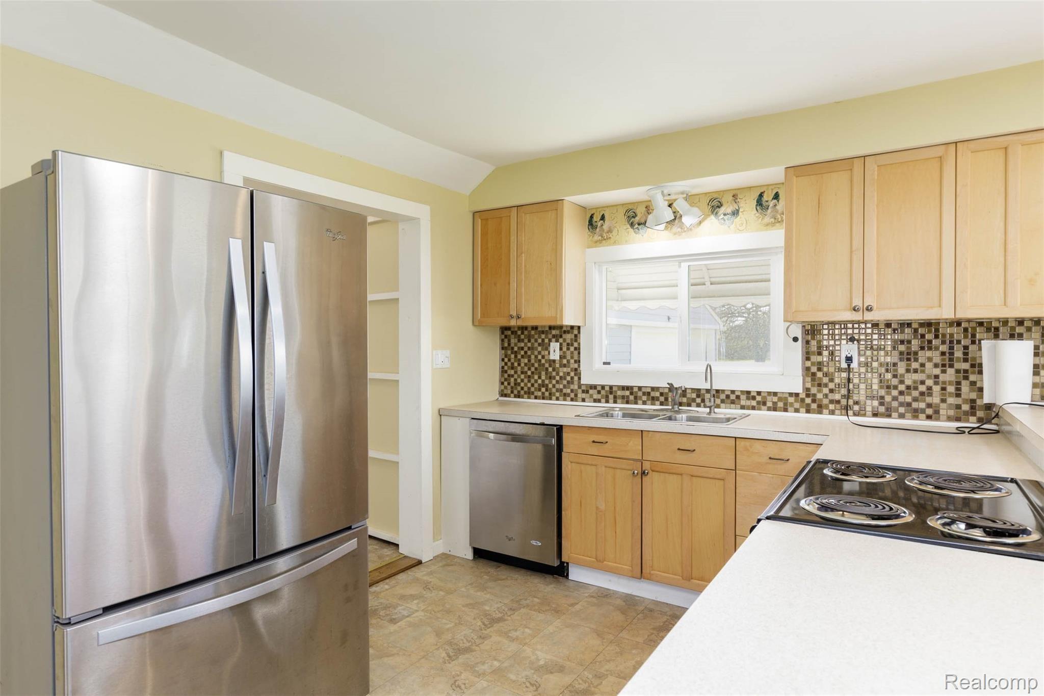 3715 Prospect Road Ann Arbor, MI 48105 - Photo 8 of 22 Prospect-8.jpg