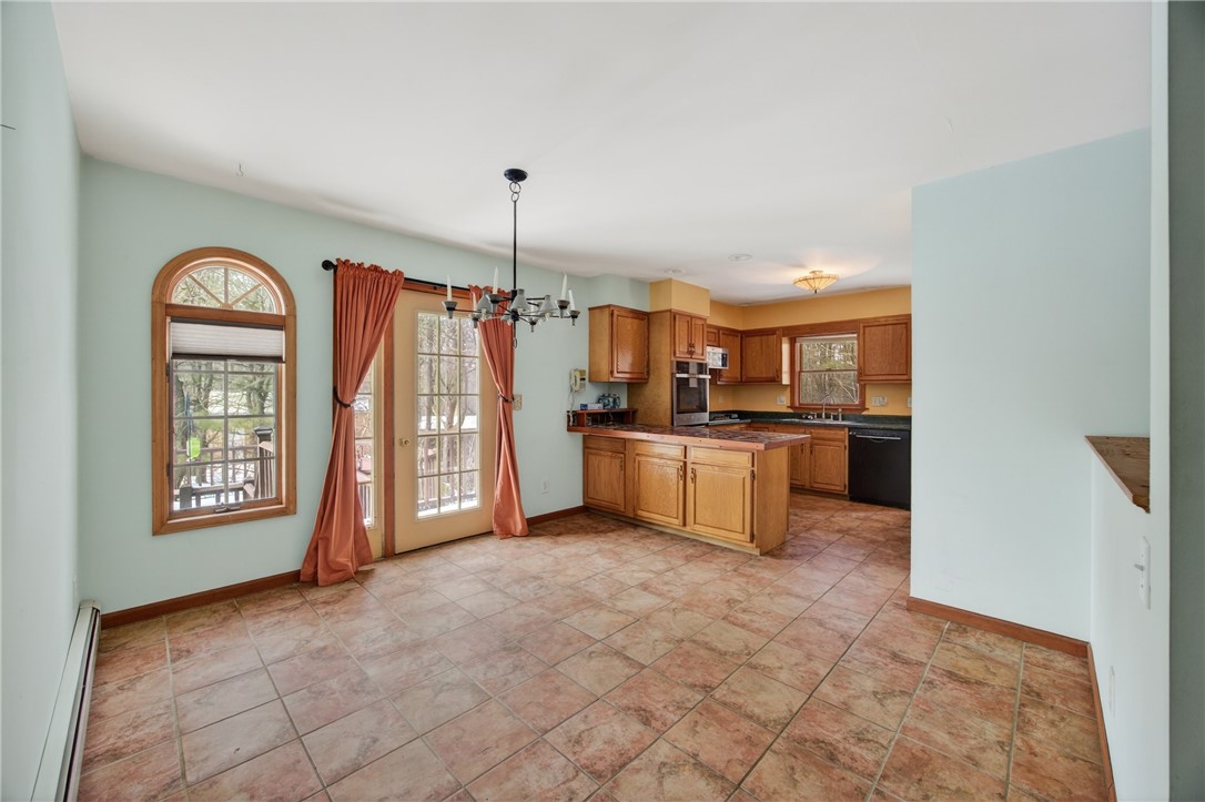 1936 Briggs Road Benton, NY 14527 - Photo 7 of 44 Dining area