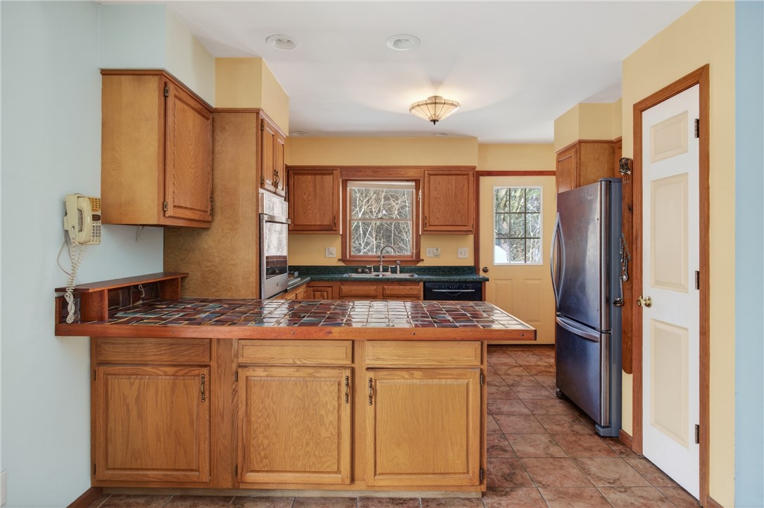 1936 Briggs Road Benton, NY 14527 - Photo 8 of 44 Pantry and island