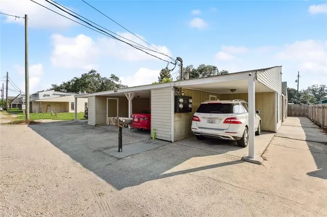 $1,250 | 8001 Brevard Avenue, Unit A, New Orleans, LA 70127