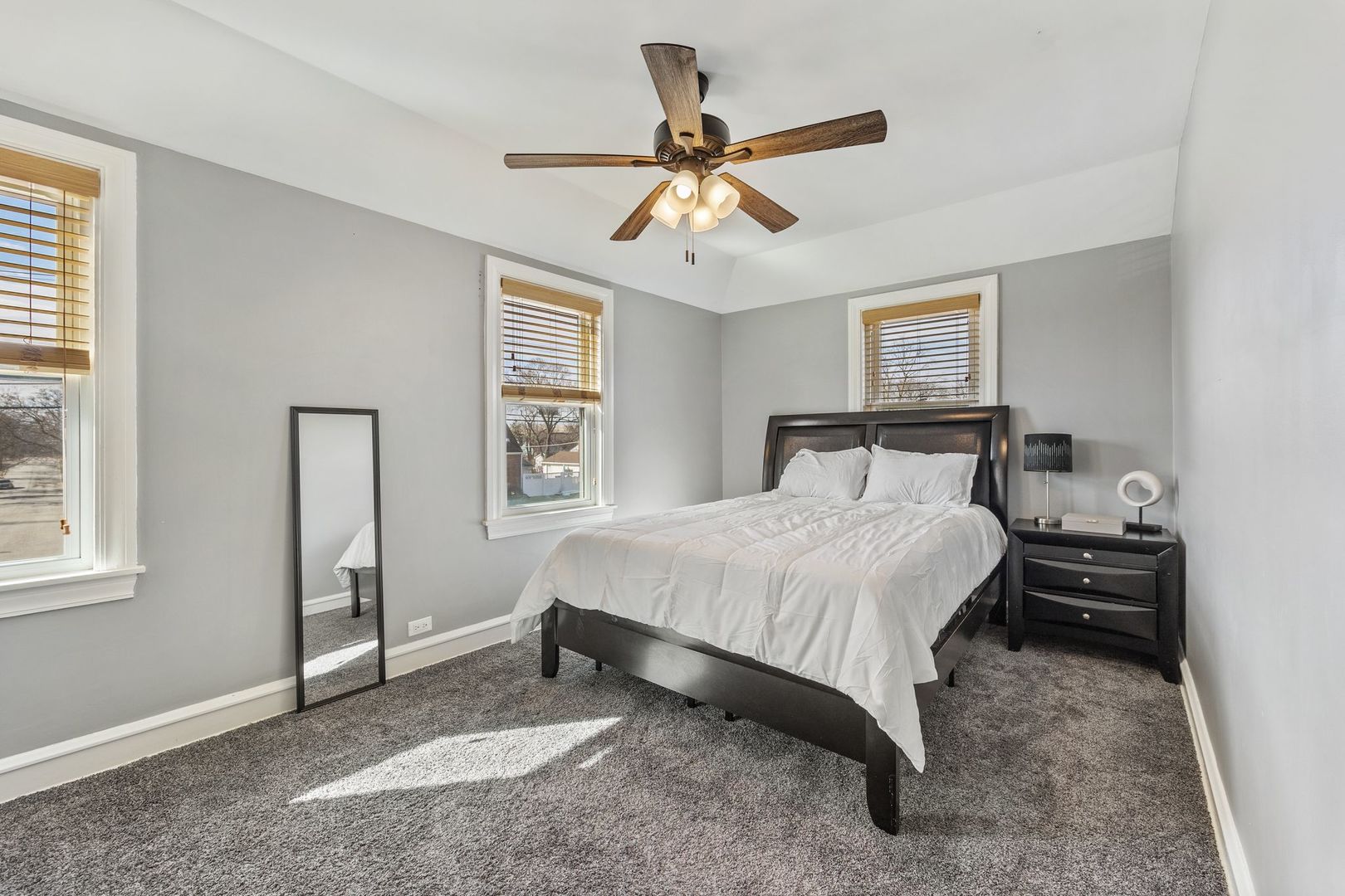 5824 Prospect Avenue Berkeley, IL 60163 - Photo 12 of 25