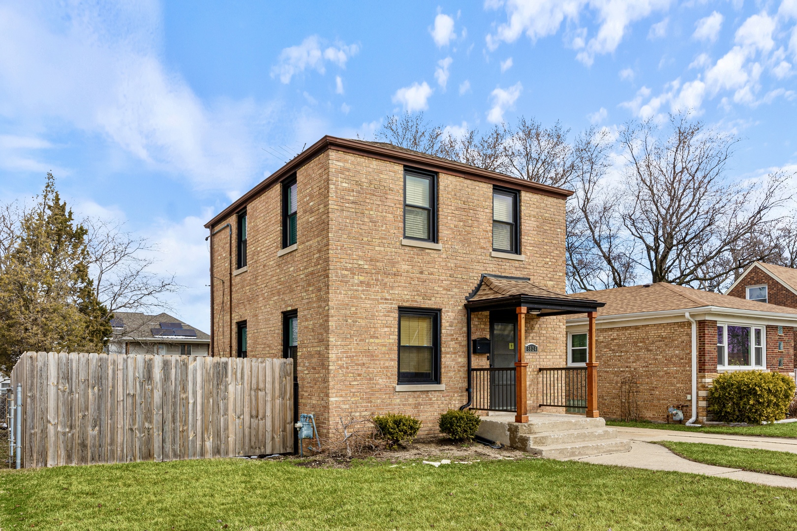 5824 Prospect Avenue Berkeley, IL 60163 - Photo 2 of 25